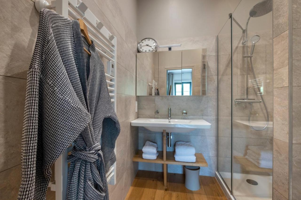 Escale Rochelaise B&B, Spa Bain Nordique Et Sauna Tonneau Ла-Рошель Екстер'єр фото